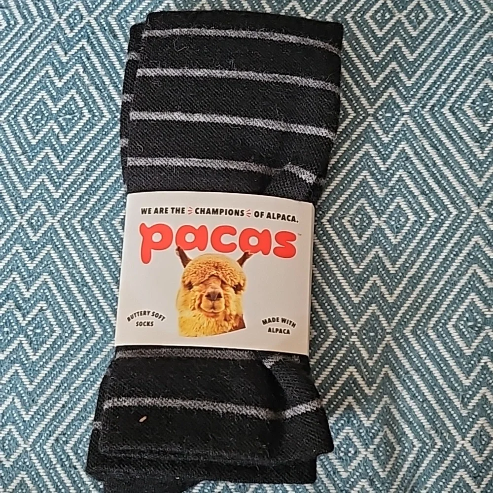Pacas Mens Tall Black/Grey Striped Socks L/XL